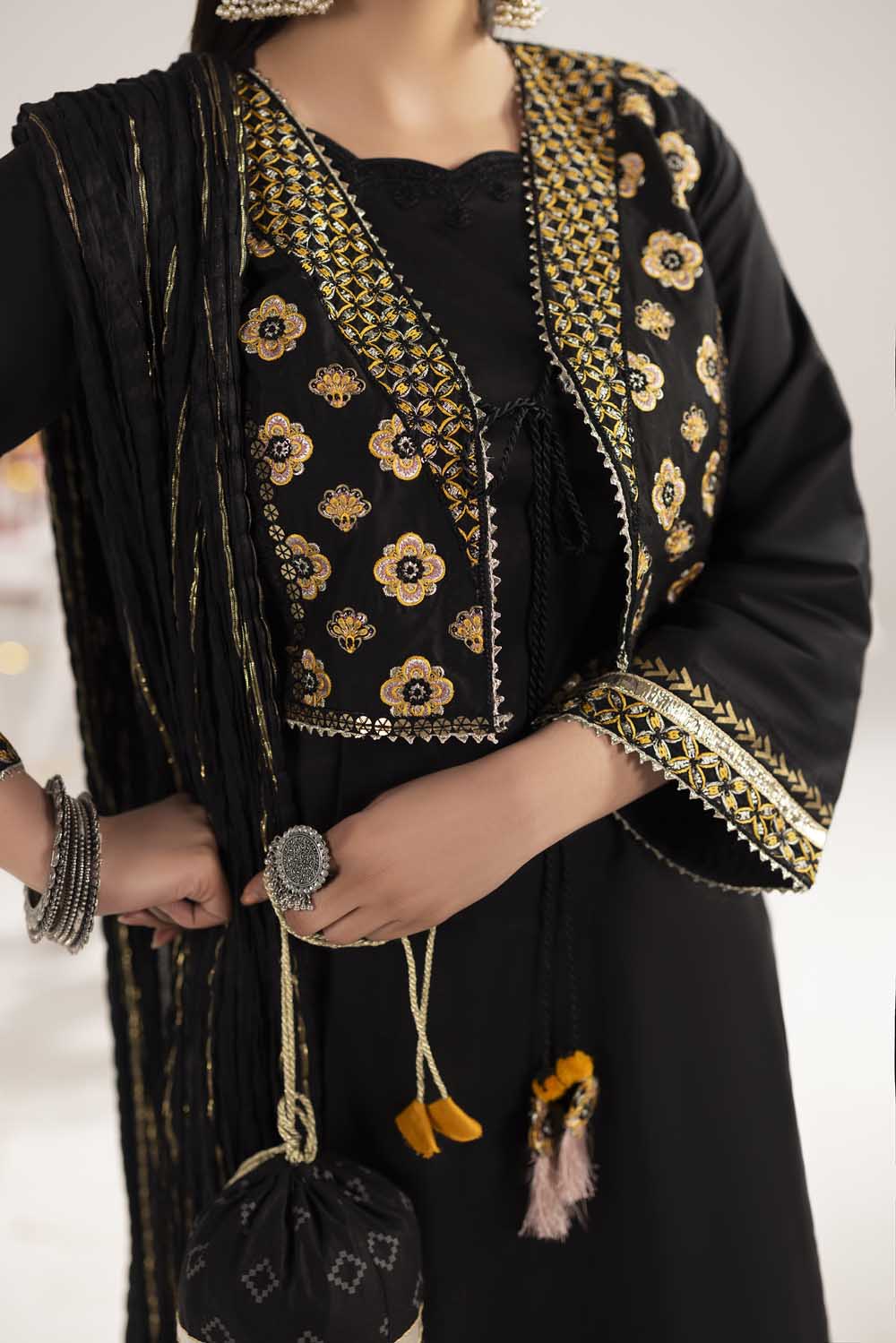 ZR-2612 | BLACK
