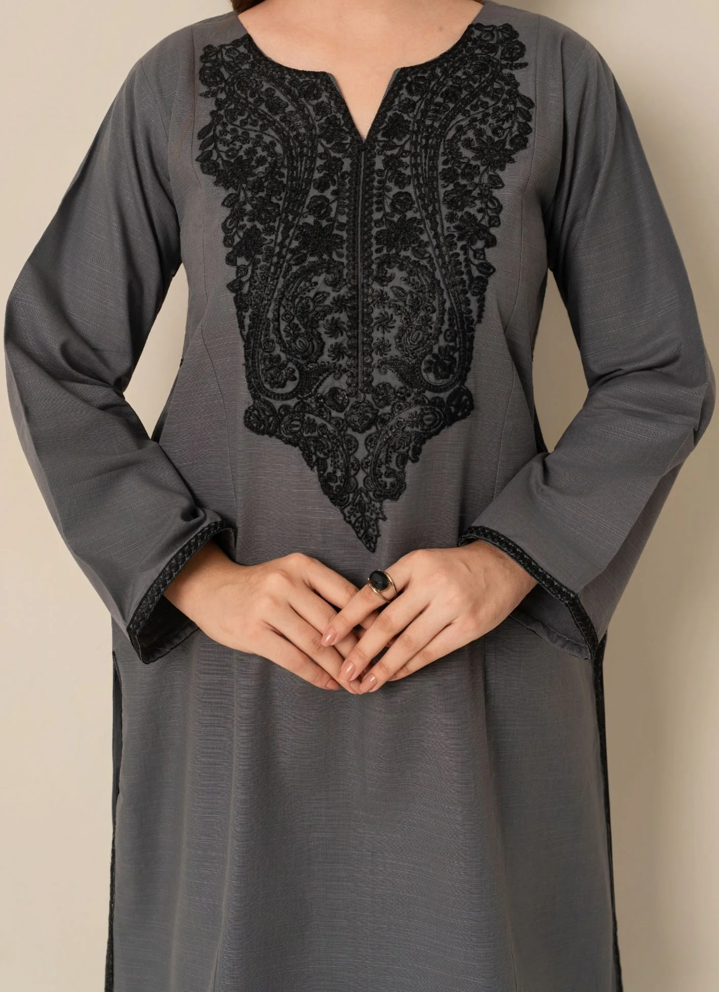 pc Embroidered Khaddar with Farshi Shalwar Grey AML-W25-0021