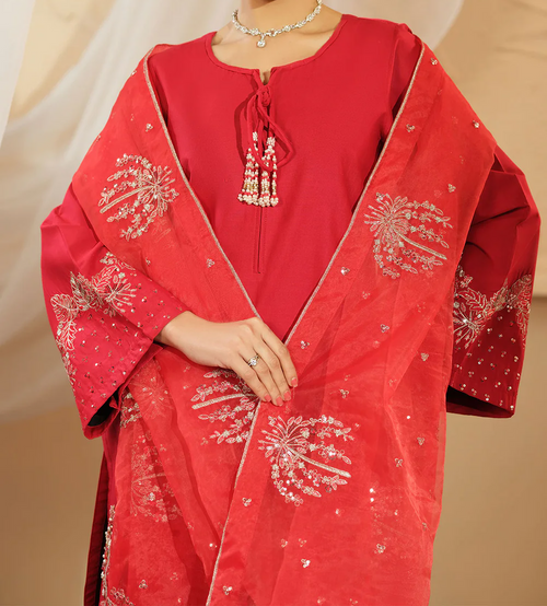 Scarleta Divine Eid