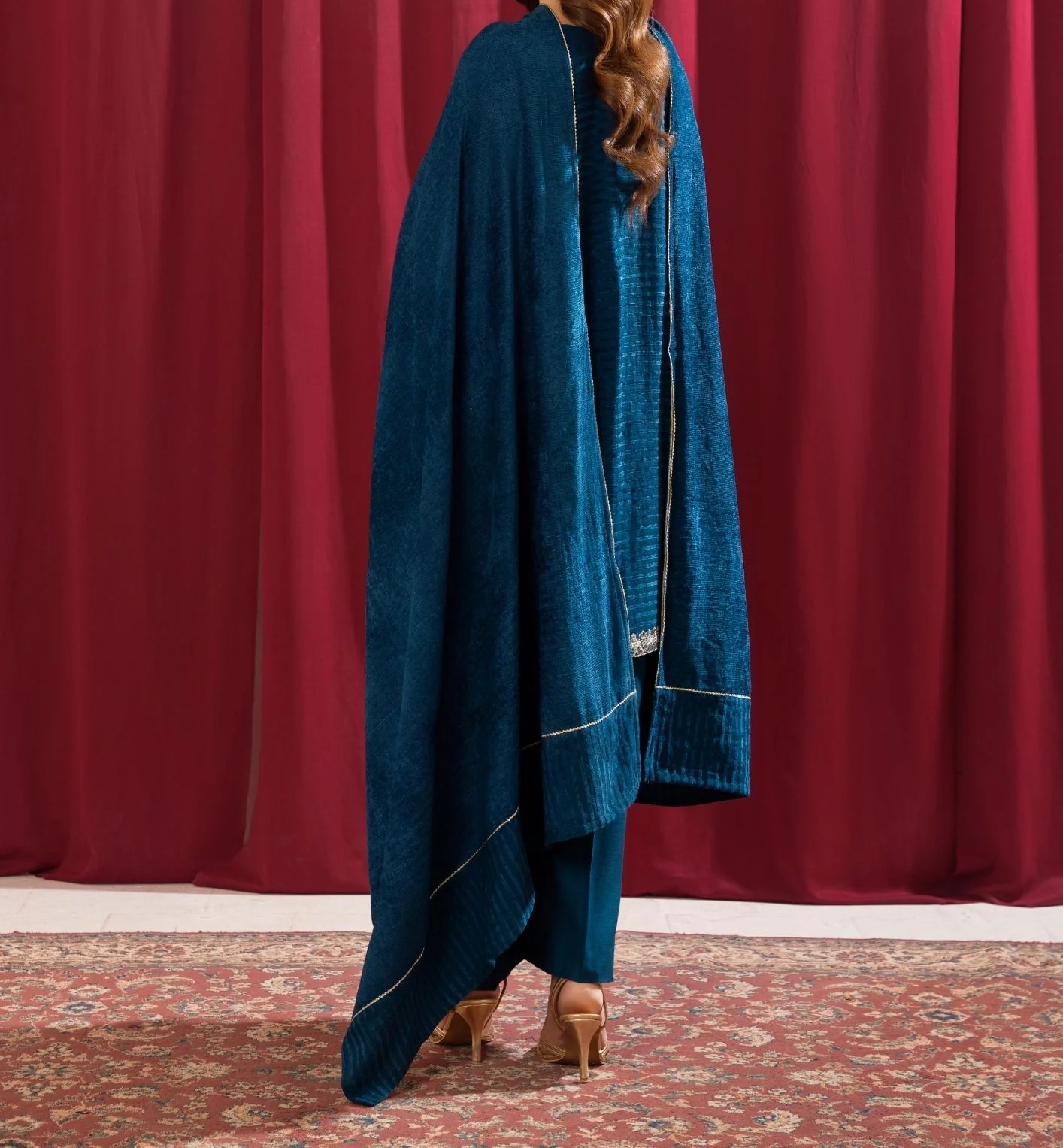 3Pc Alpine Velvet Tilla Embroidered with Velvet Shawl Teal AFP-A25-0001