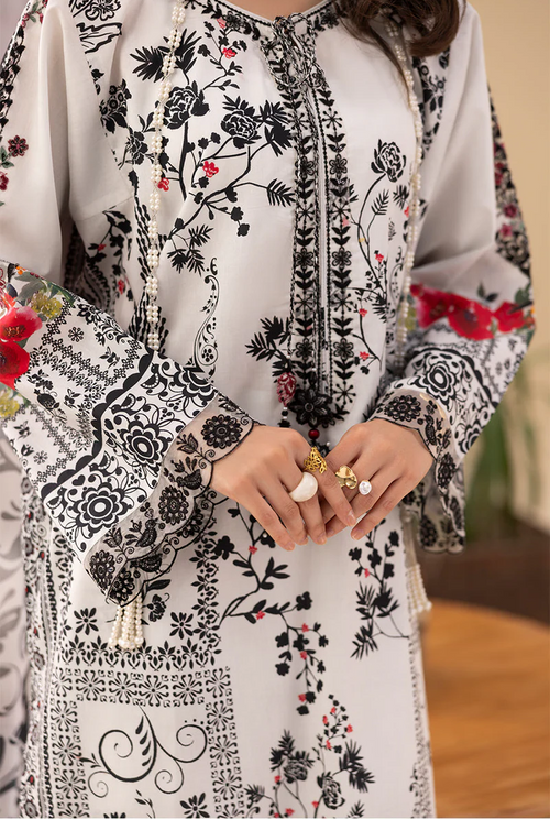 PEARL – Printed Luxury Pret