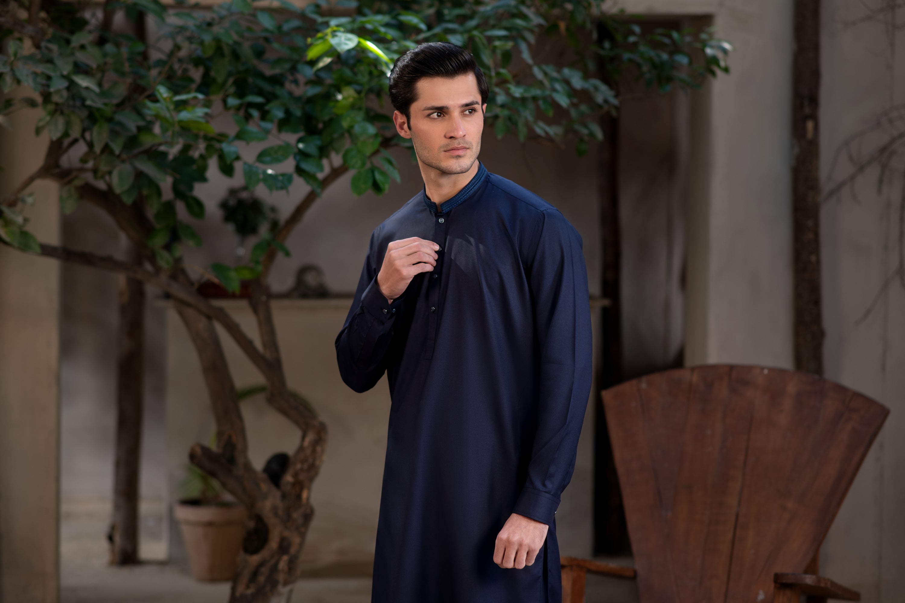 Men's Premium Ban-Embroidered Kameez Shalwar - Navy Blue / Classic Fit.
