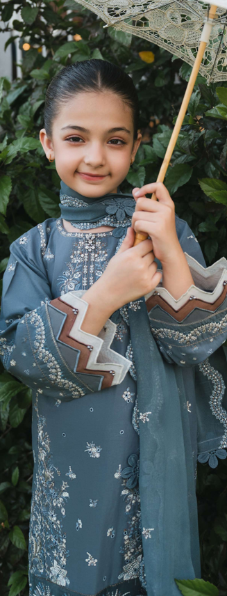 Lilly 3 piece kids suit