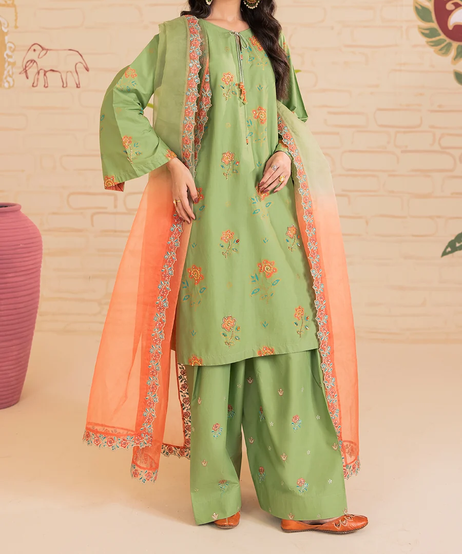 ZEENAT PRET