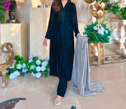 Velvet Dark Green Dress with Shawl