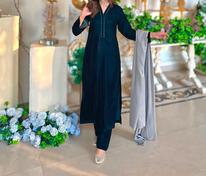 Velvet Dark Green Dress with Shawl