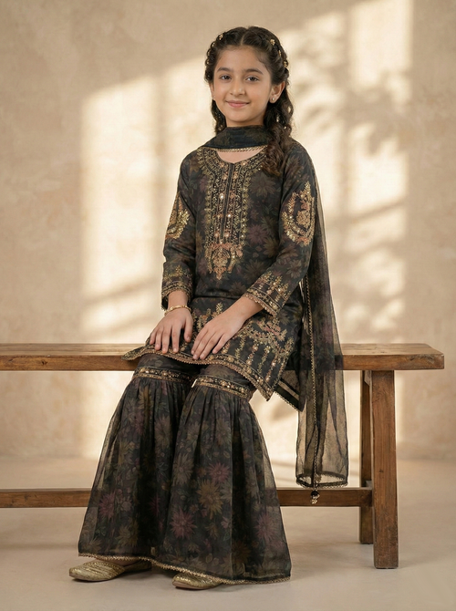 MKB-01 Eidkleid
